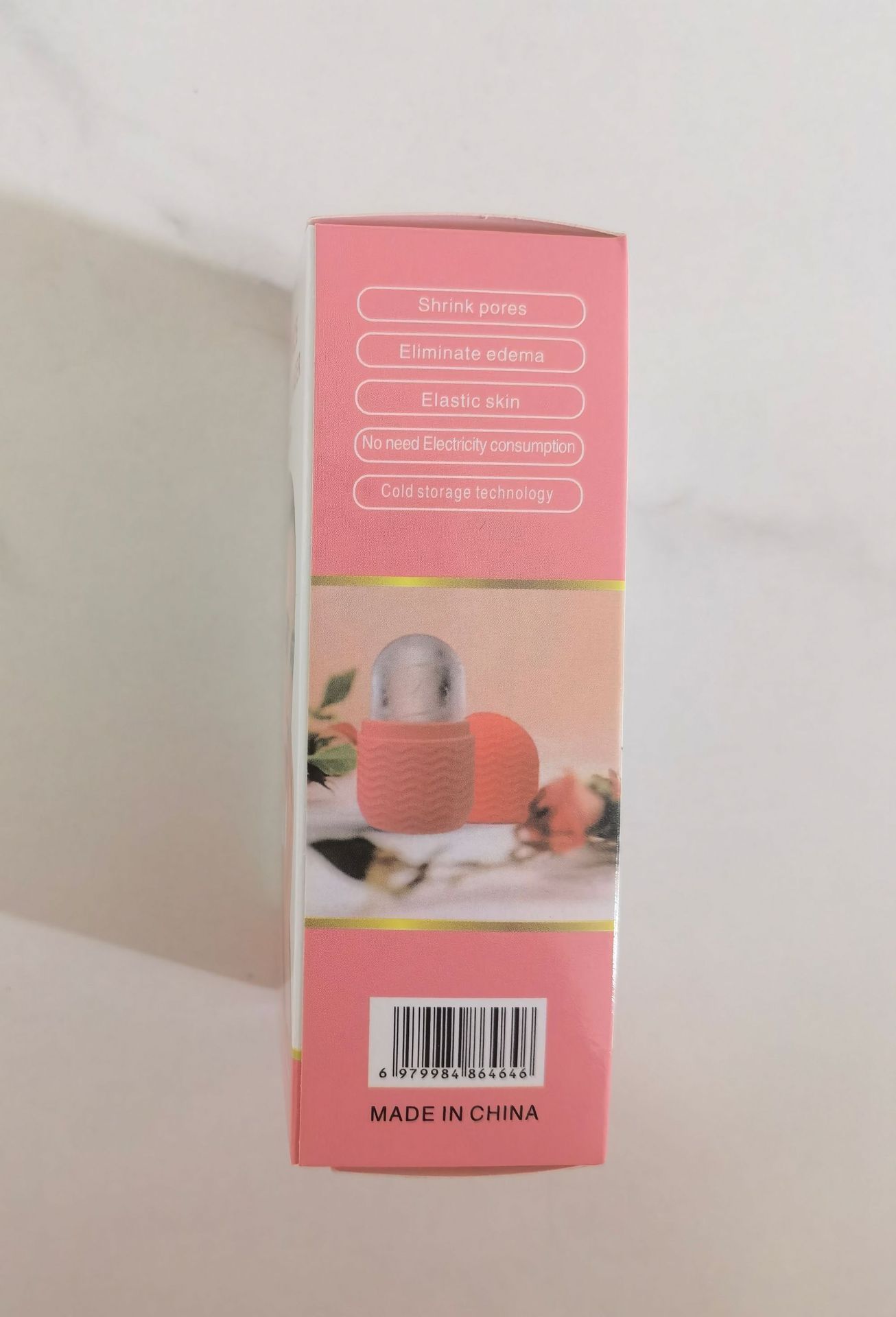 Facial Ice Bath  — De-Puff & Glow in 60 Seconds